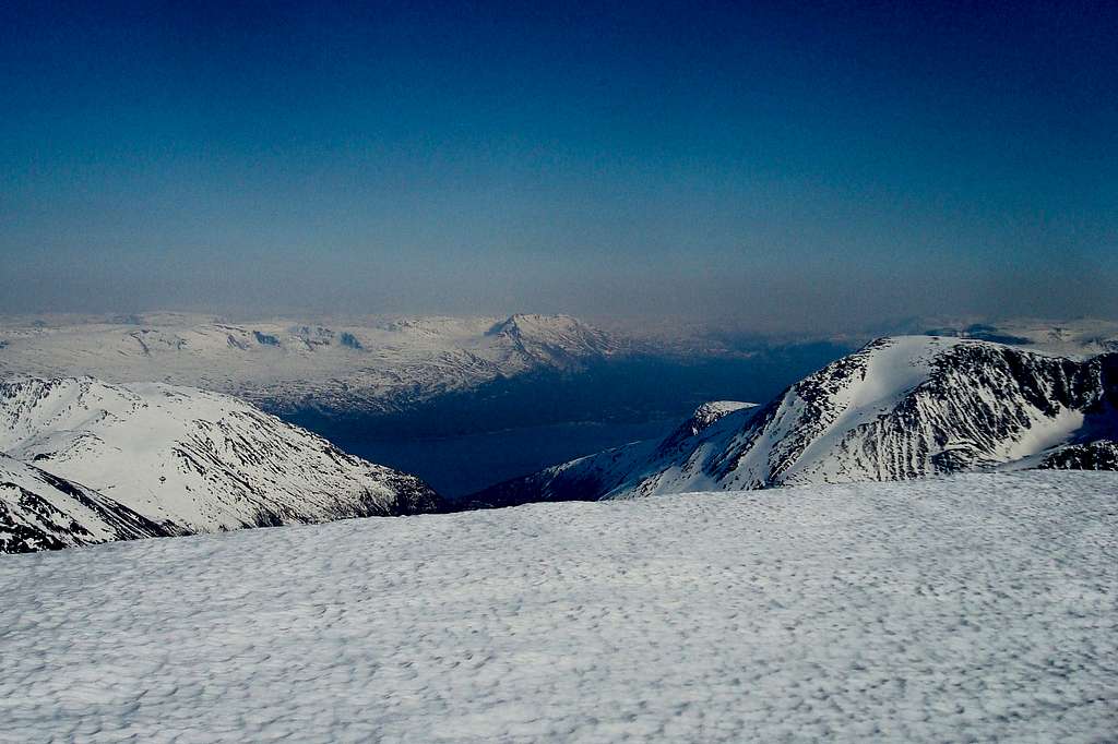 Njallavarri as seen from the summit of Kveita