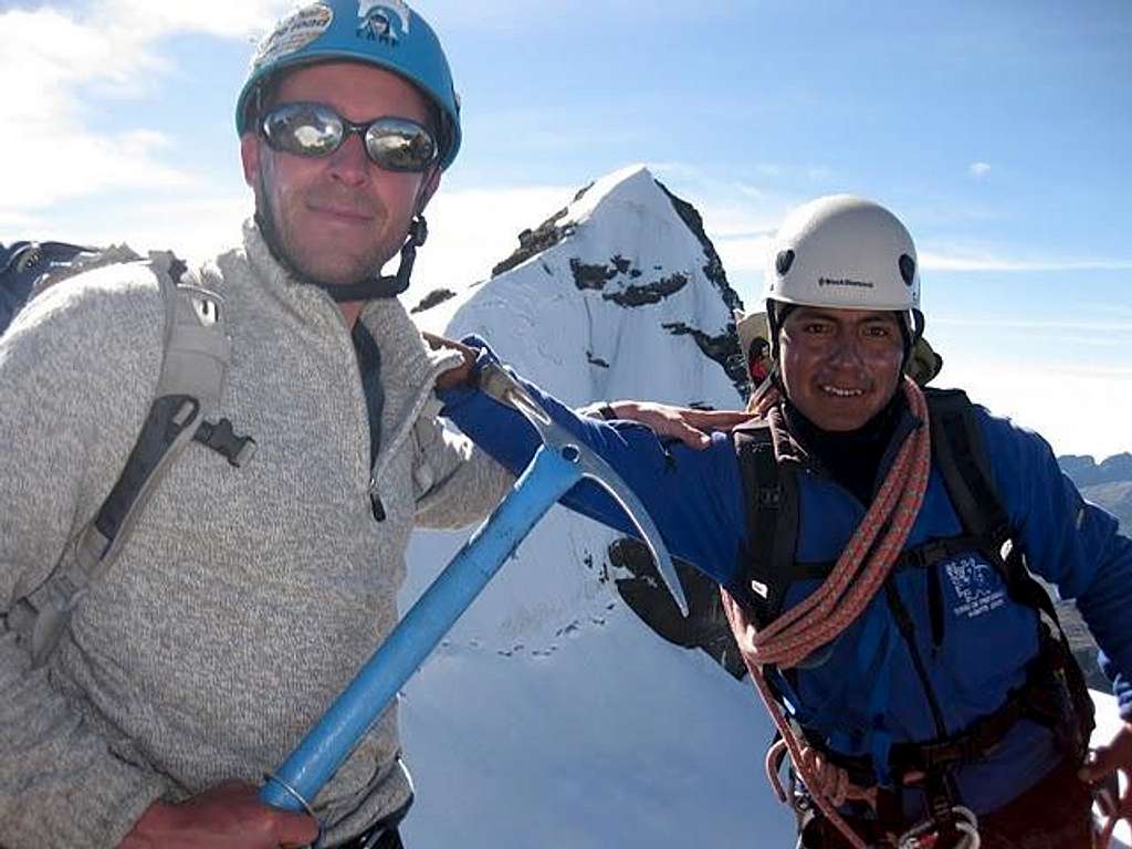 Craig and Illacio after climbing Pequeno Alpamayo