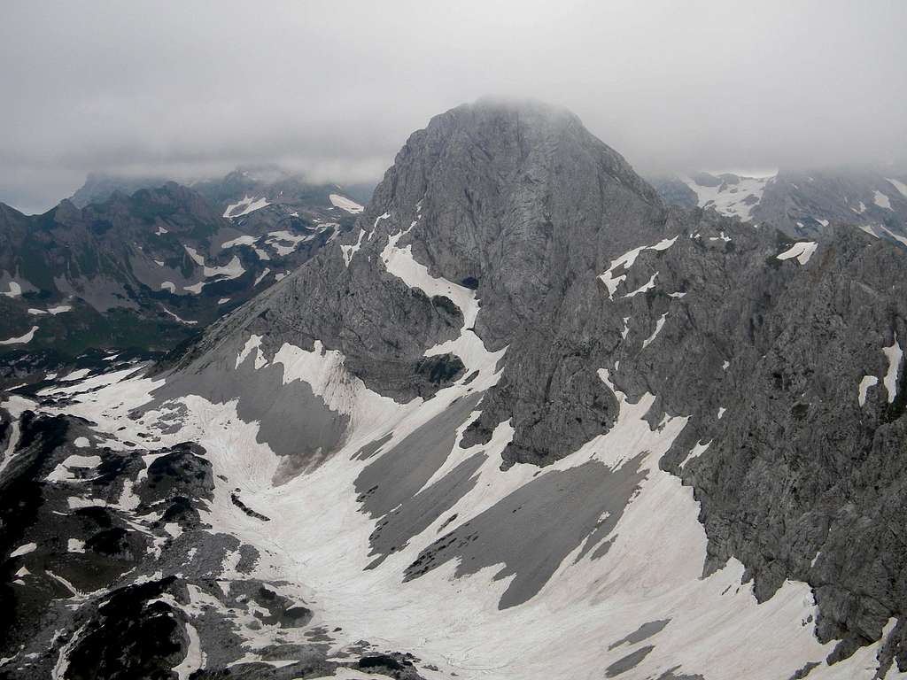 Peak Trzivka 2333 m