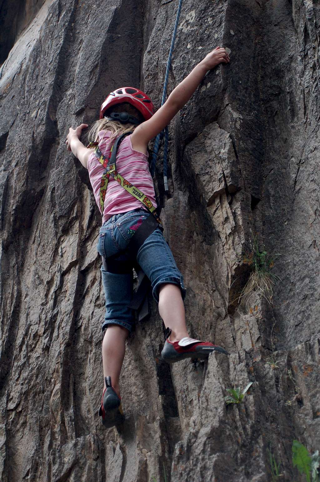 Robin (5) on a 5.10 Route