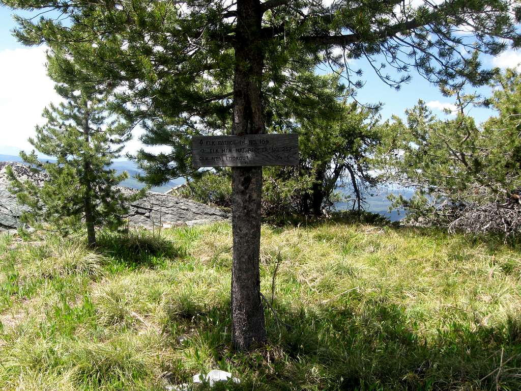 Last sign before the summit