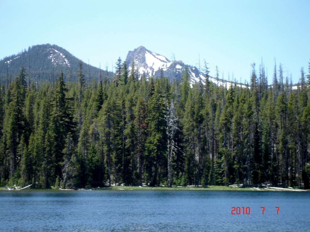 Diamond Peak Wilderness 