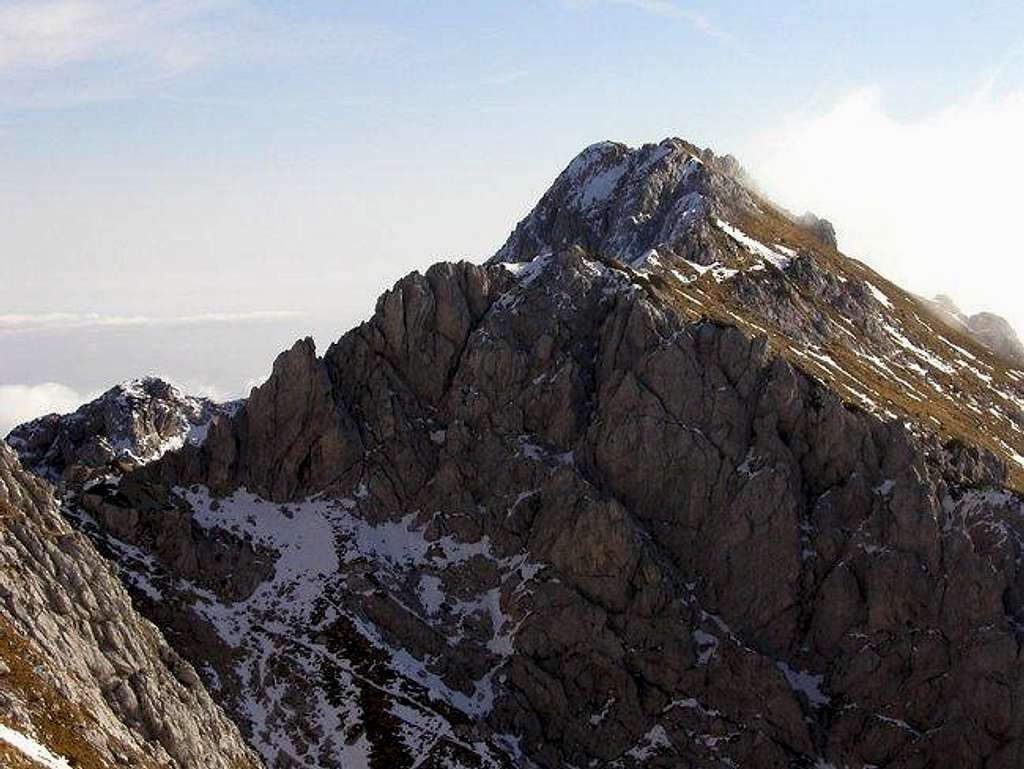 NW ridge of Visevnik from the...