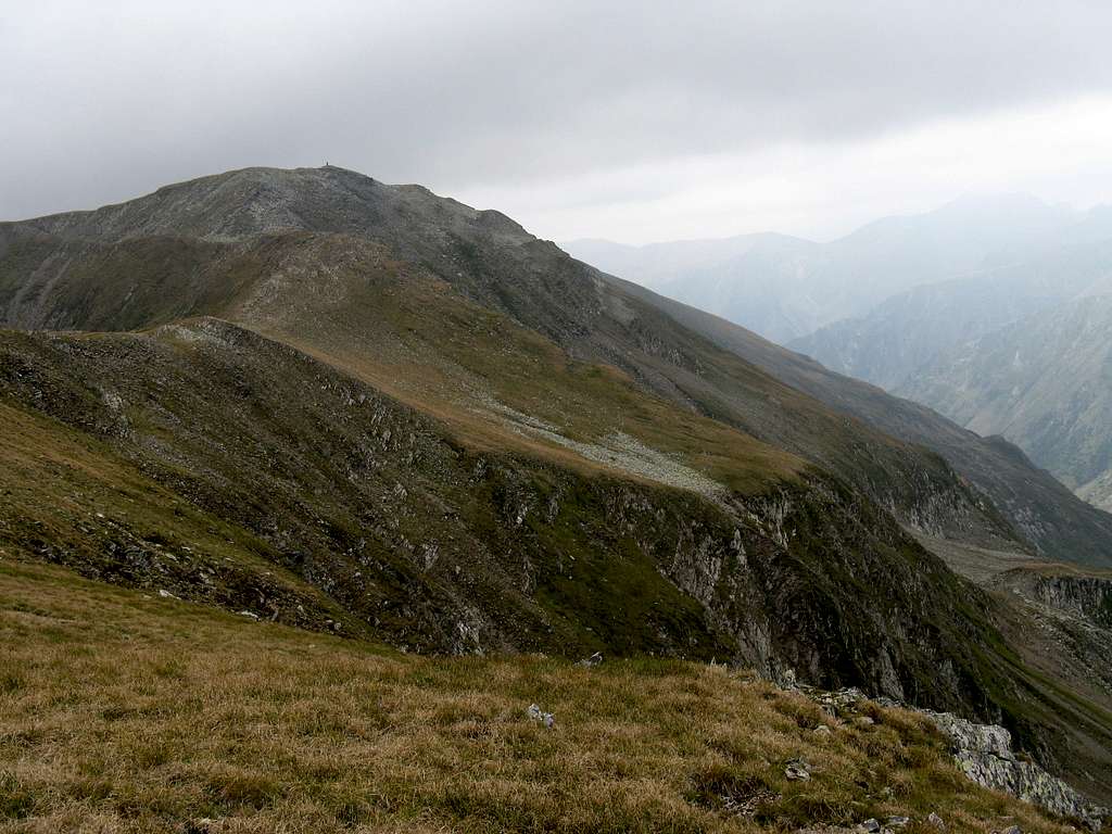 Dara peak (2501m)