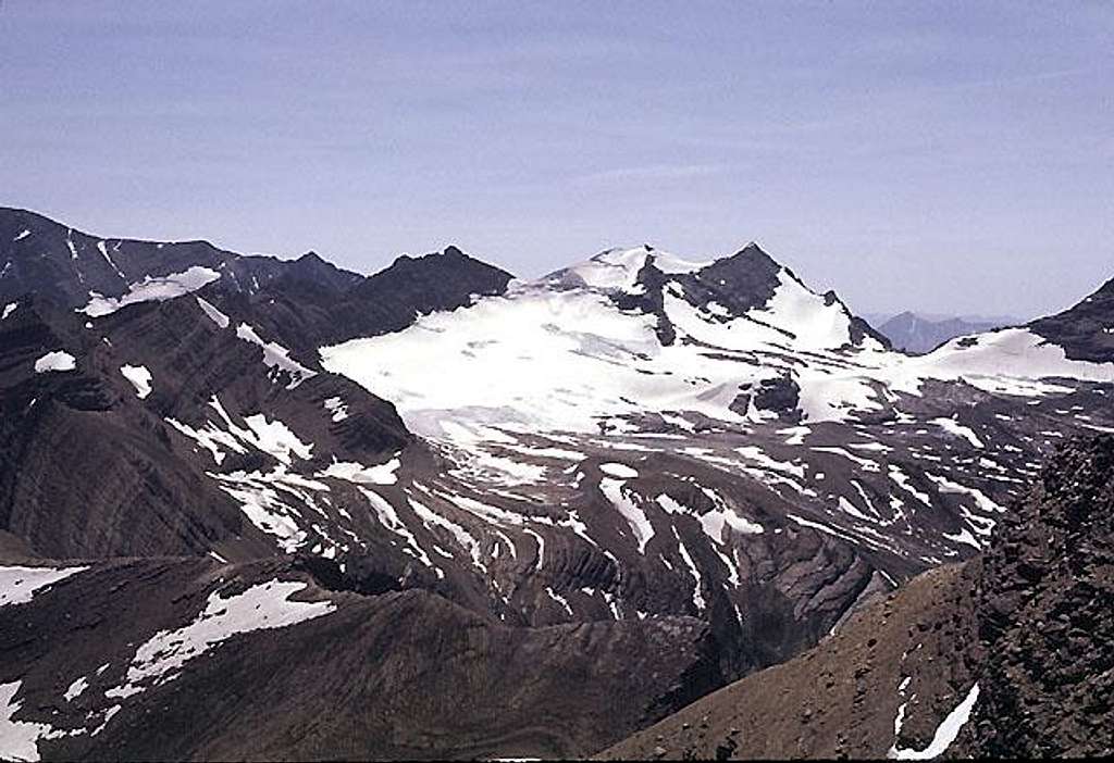 Gunsight Mountain and the Sperry Glacier Basin from the north