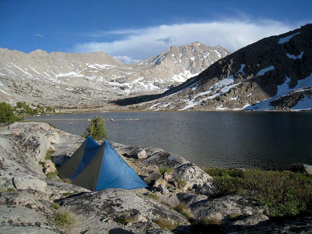 Camp in Center Basin