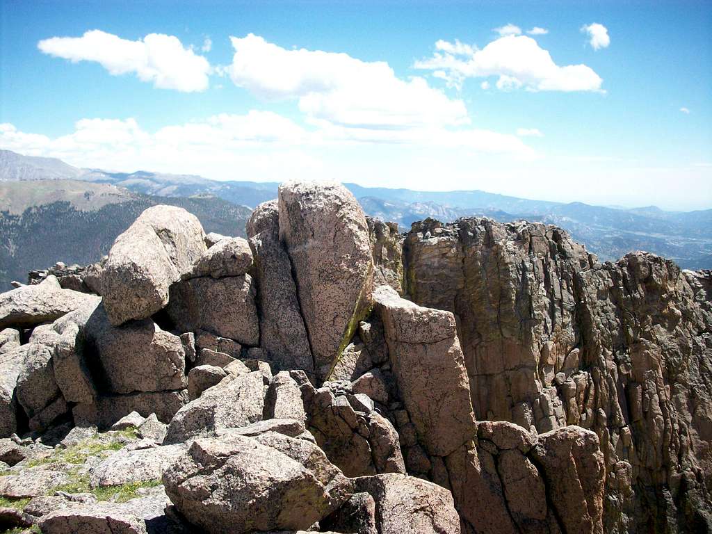 Summit rocks of Gabletop