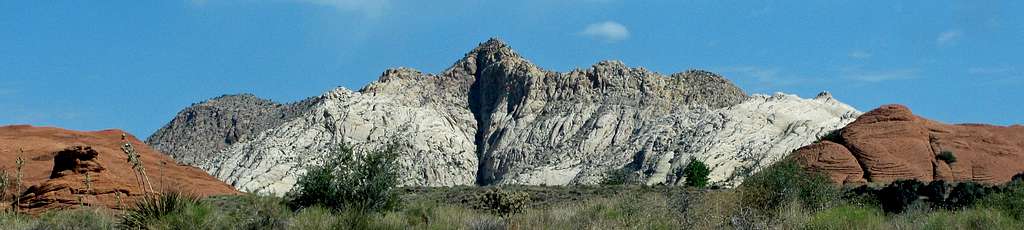 White Rocks peak at northern end of Snow Canyon