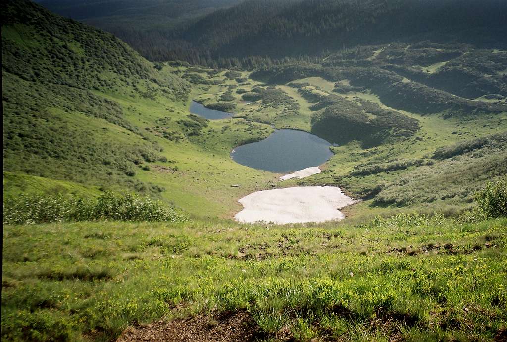 Vorozheska tarns