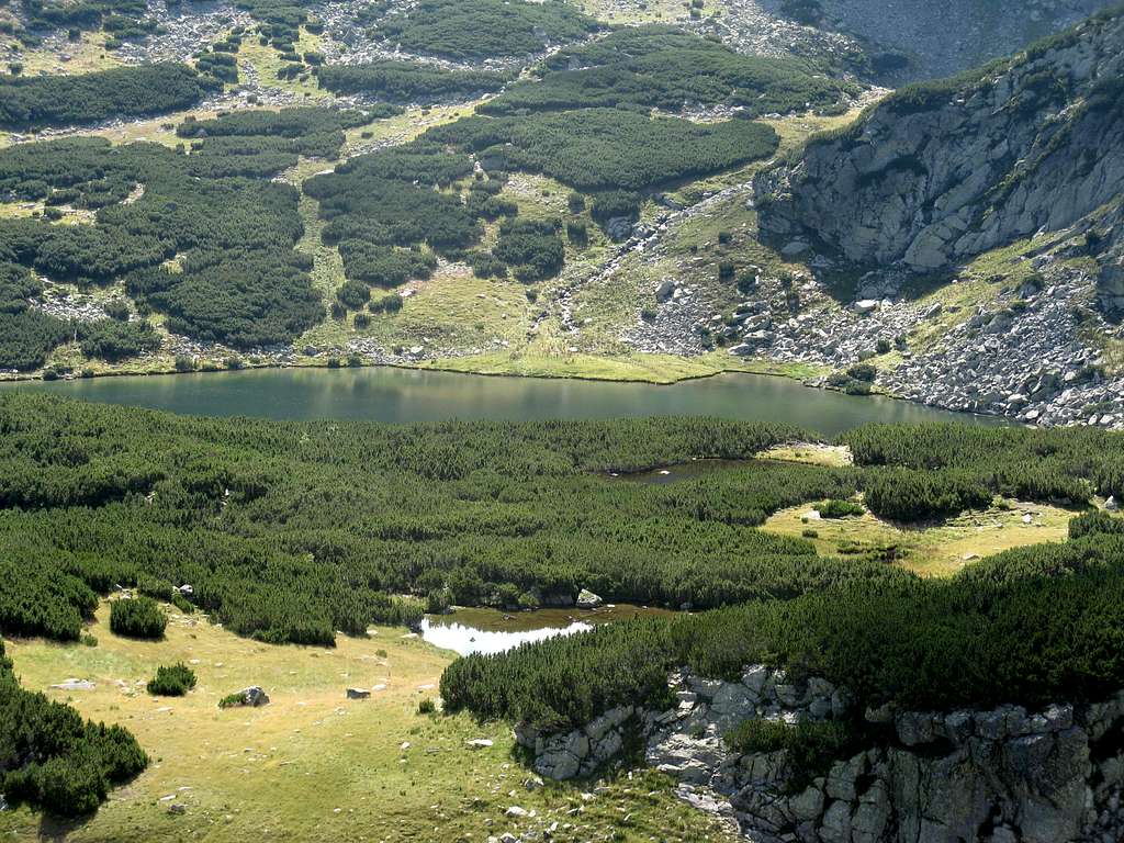 Câlcescu lake