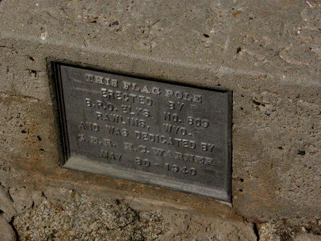 Plaque on top of Independence Rock