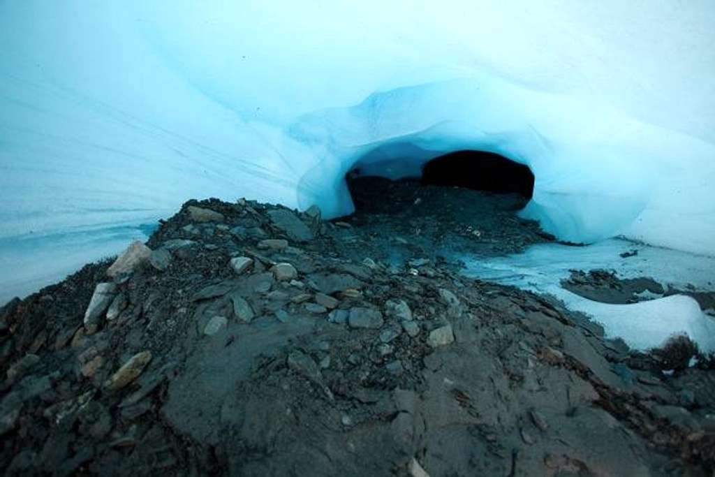 What it is like inside an ice cave