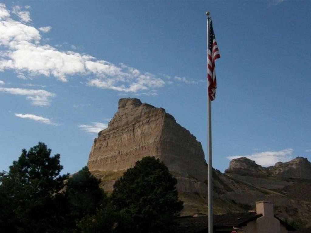Scotts Bluff with Flag