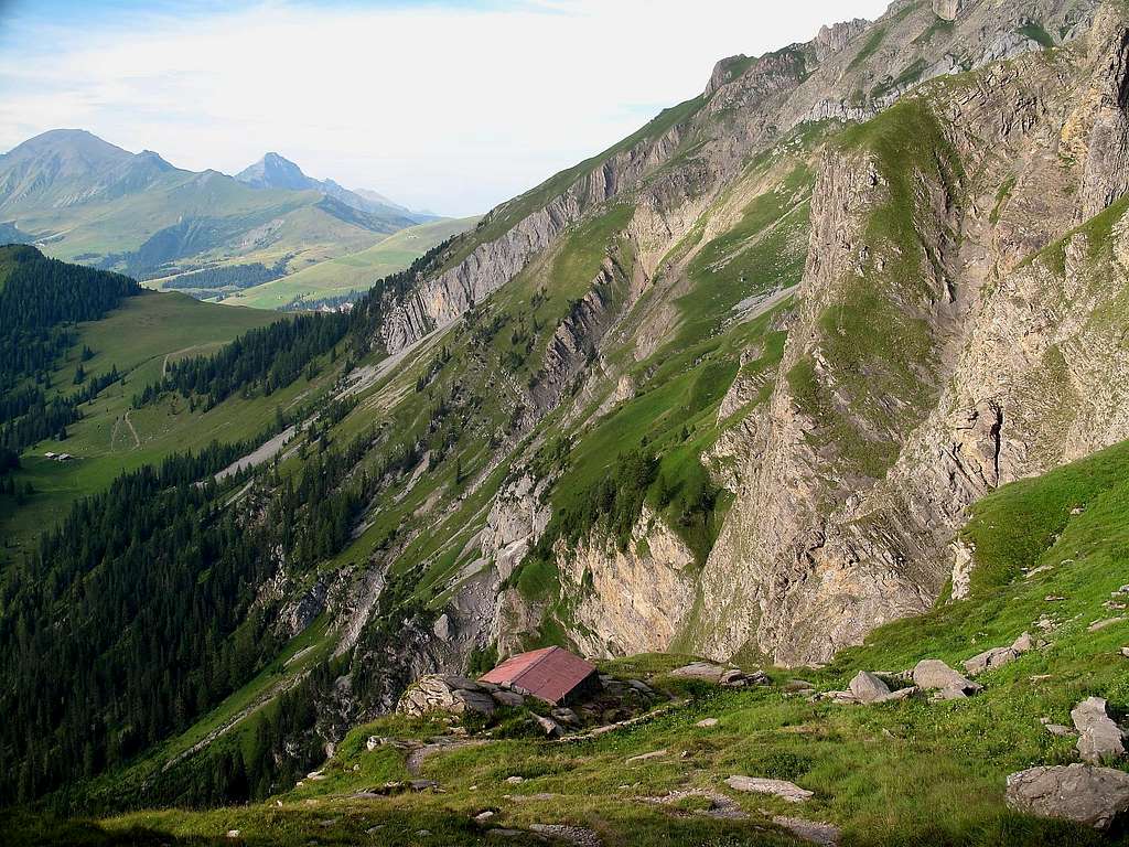 The little Blattihütte refuge on 2029m, on the Iffigenalp-Wildstrubel hut trail