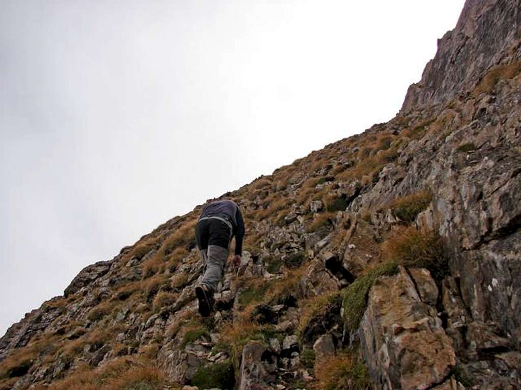 Climbing Diente de Llardana