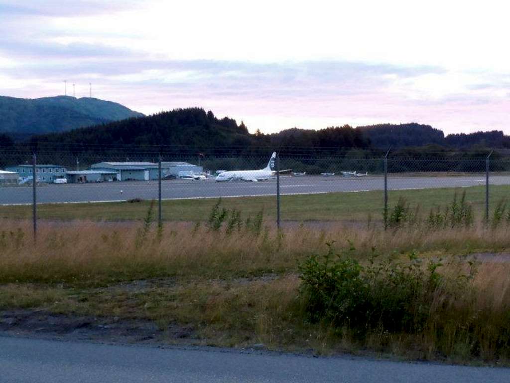 Alaska airlines in Kodiak