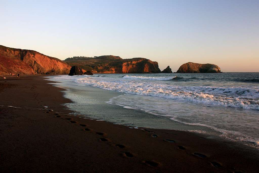 Sunset on  Point Bonita cliffs from Rodeo Beach
