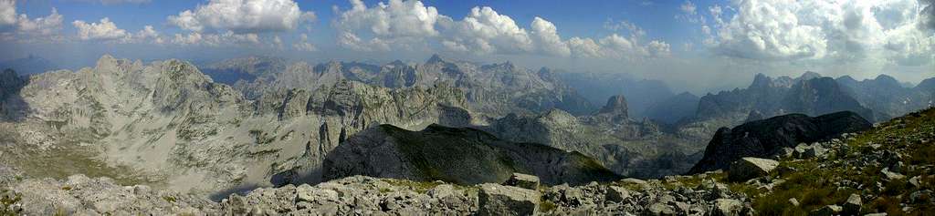 View from the top of Maja Shnikut