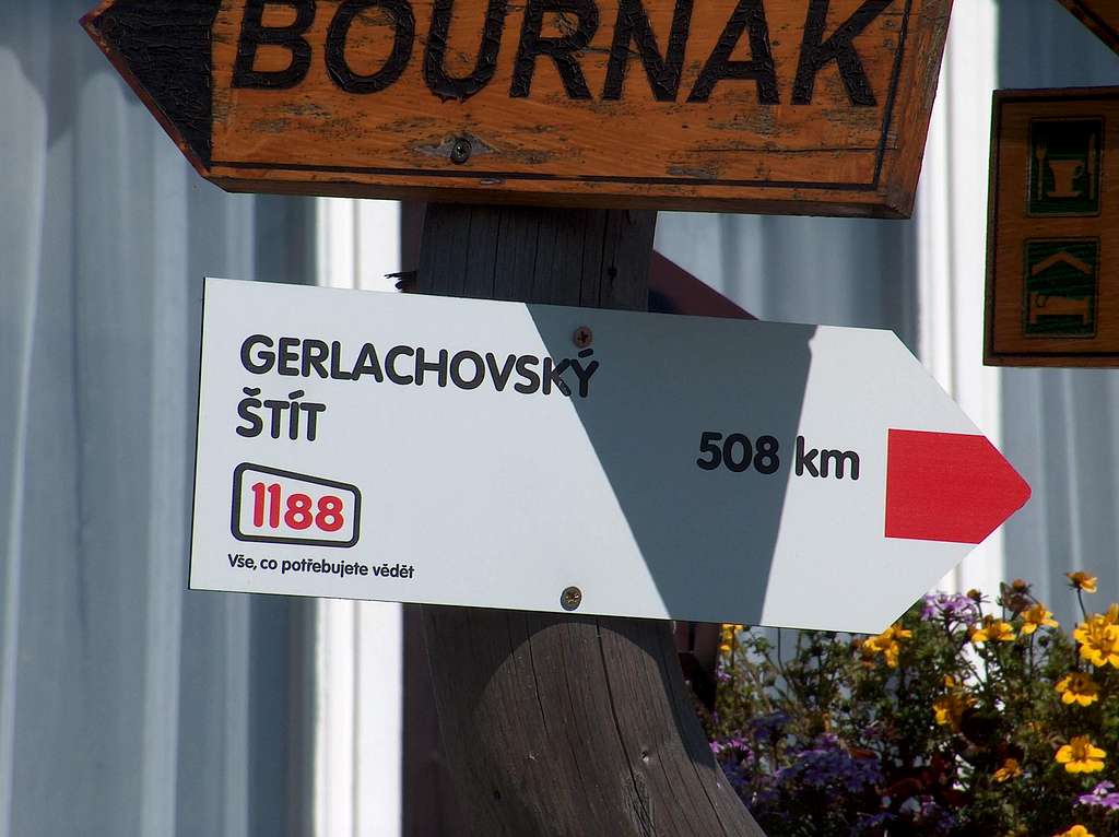 Gerlach sign in Velká Úpa