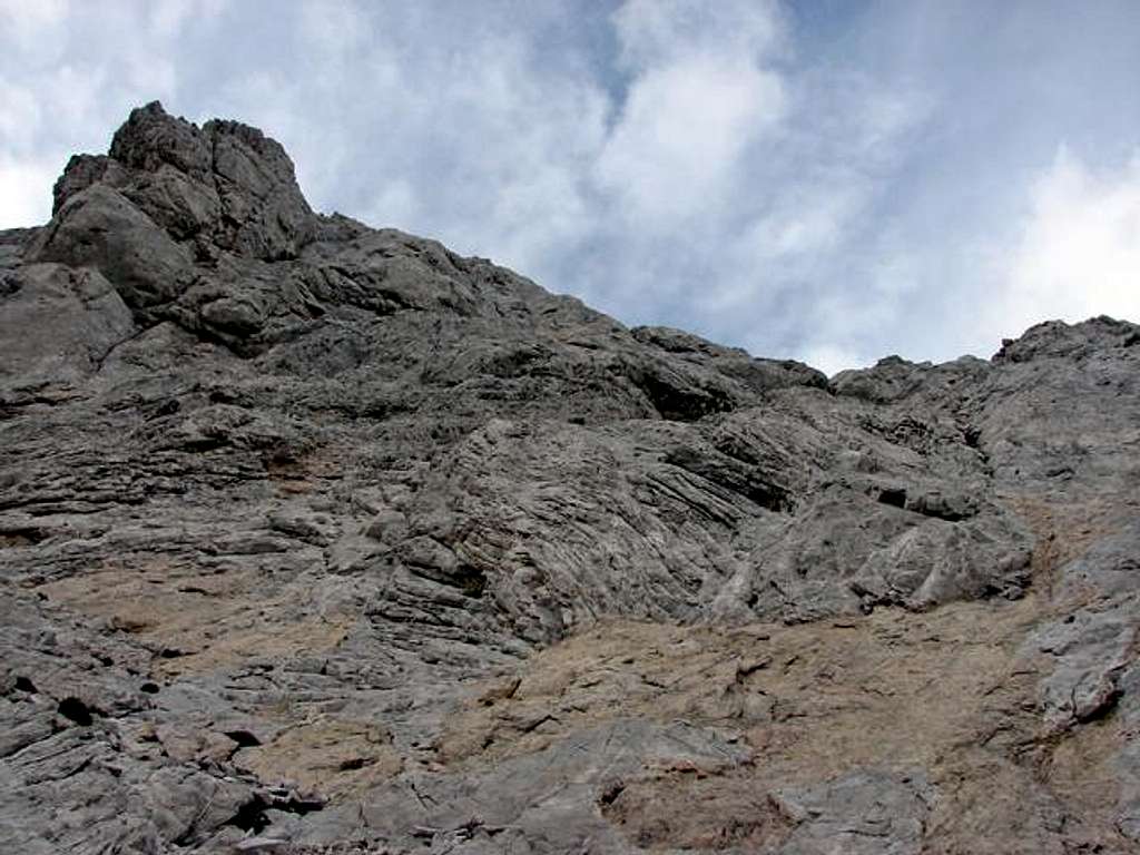 Access to summit of T.Blanca