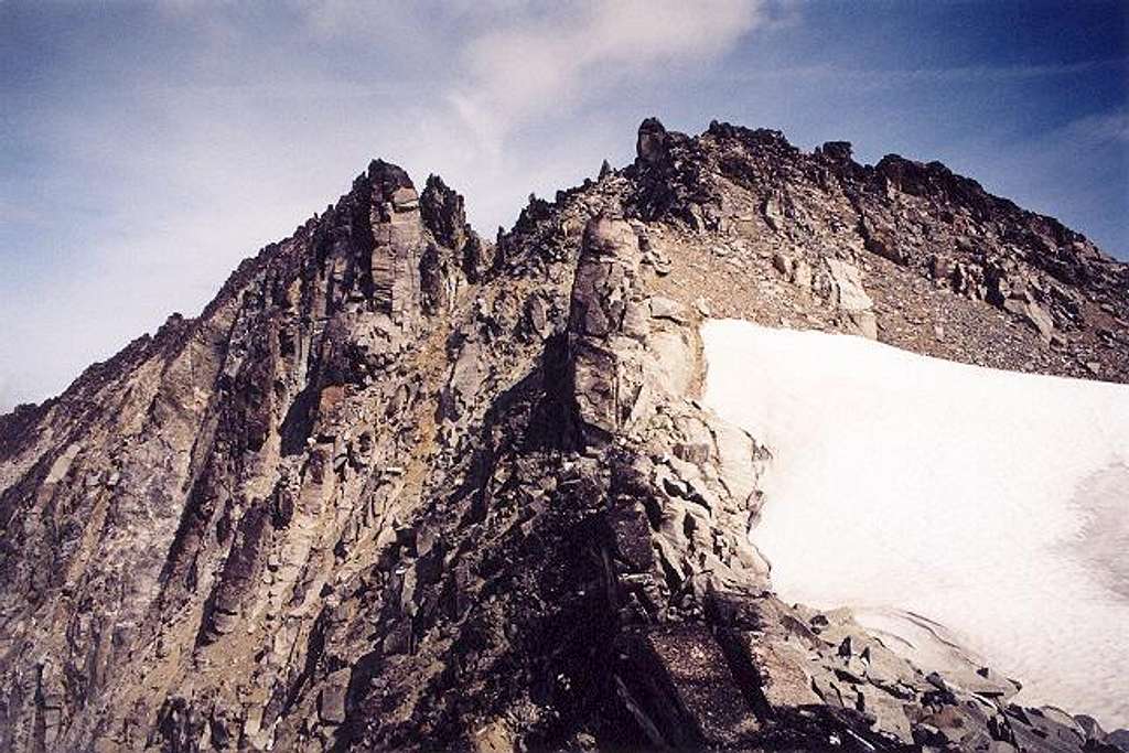 The summit ridge of Austera...