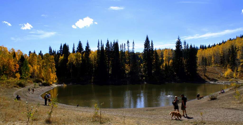 Dog Lake and the 2010 fall colors