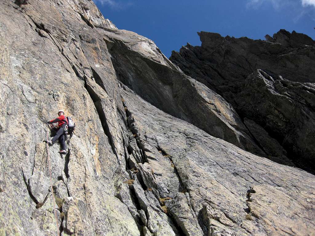 Climbing the Galengrat Verschneidung
