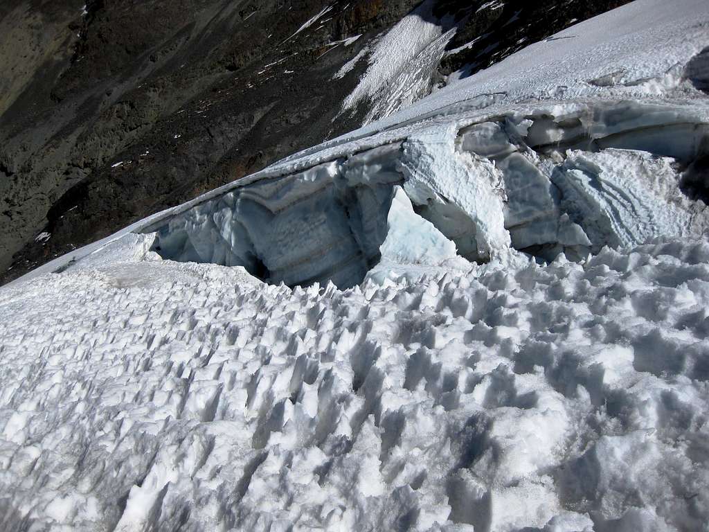 Low on the glacier on Pequeño Alpamayo