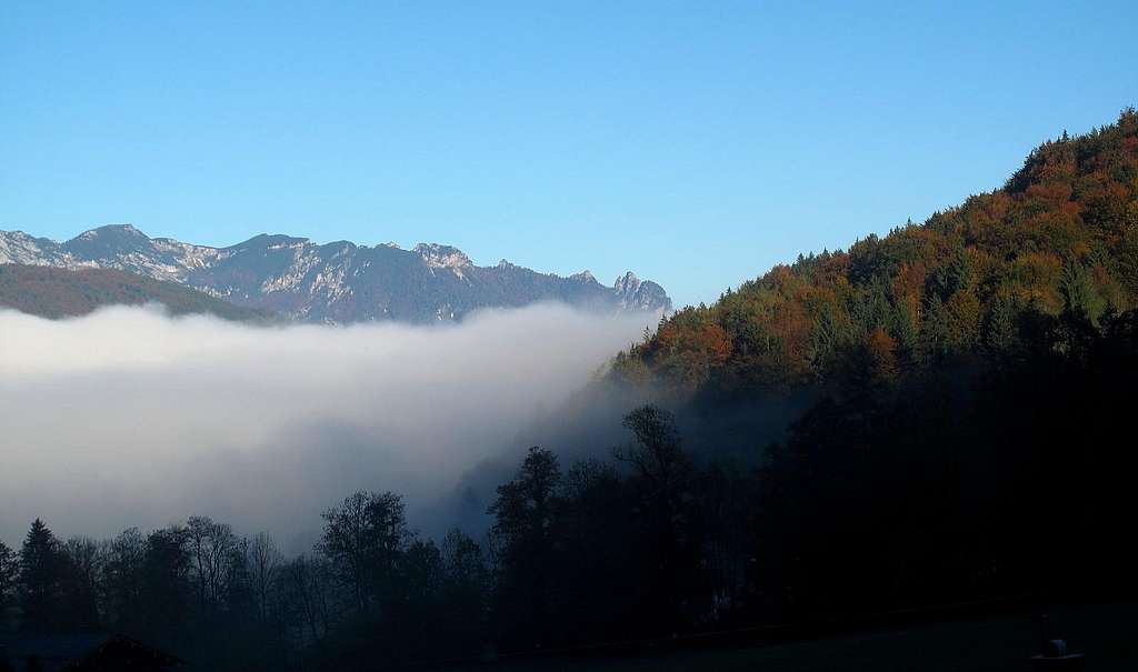 Autumnal morning in the Berchtesgadener Land...