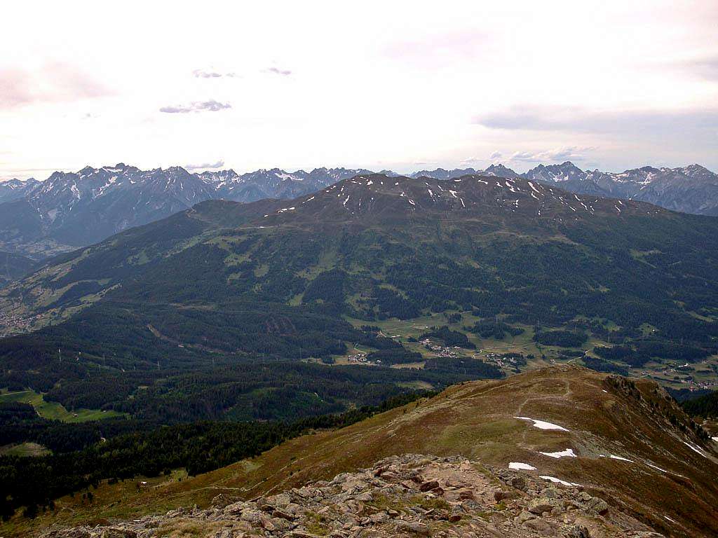 Trail below the Niedere Aifner Spitze