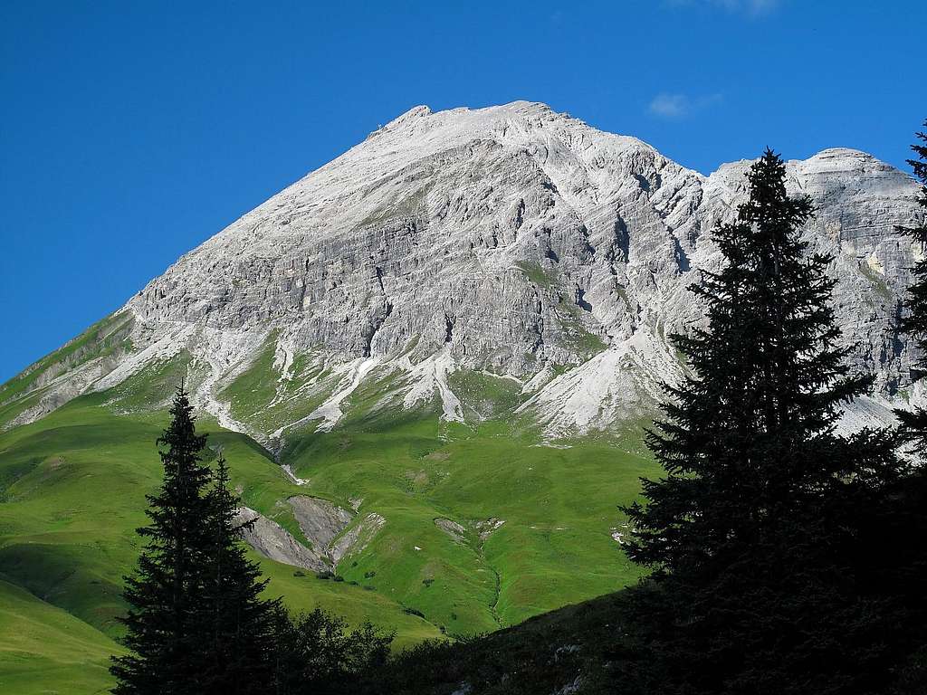 The Rüfispitze (2632m) from the south