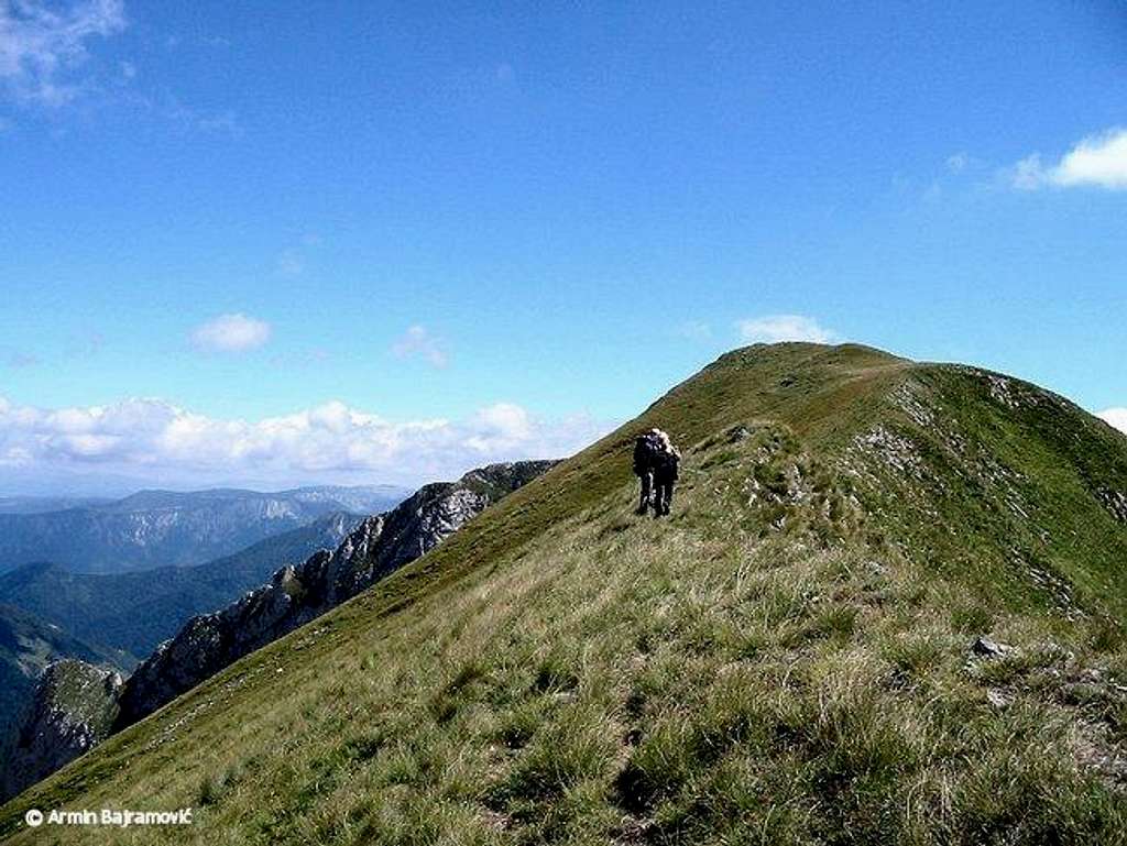 Ascent to summit Bregoc....