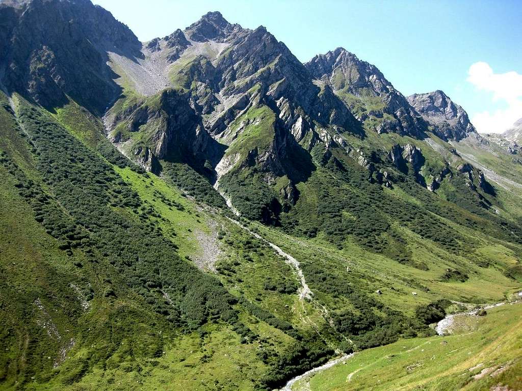 The southern slopes of the Marotz valley