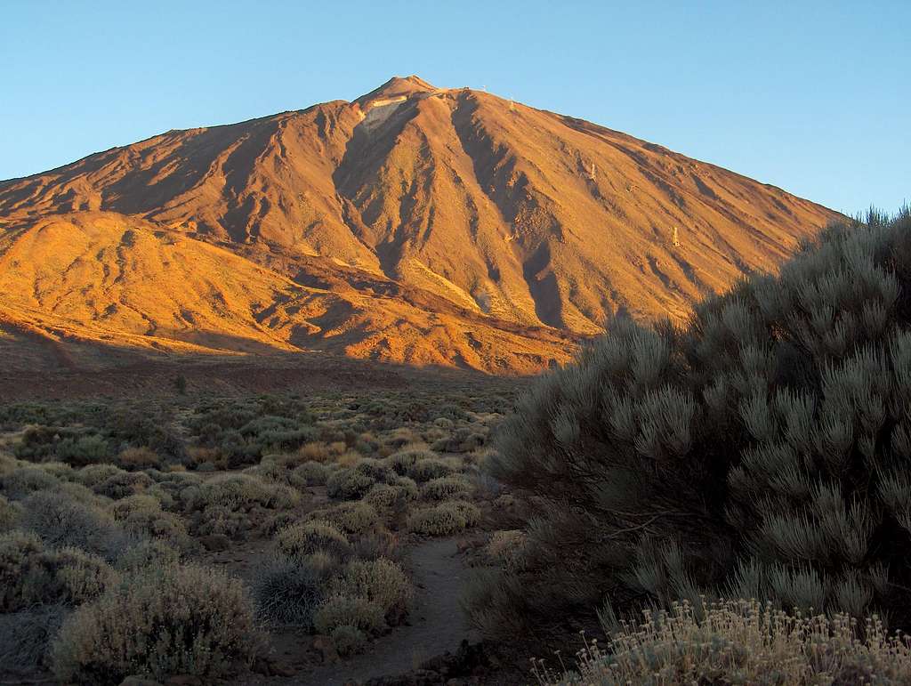 Pico del Teide at sunrise