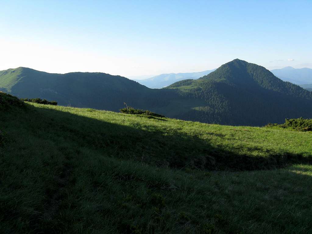 Petros peak (1780m)