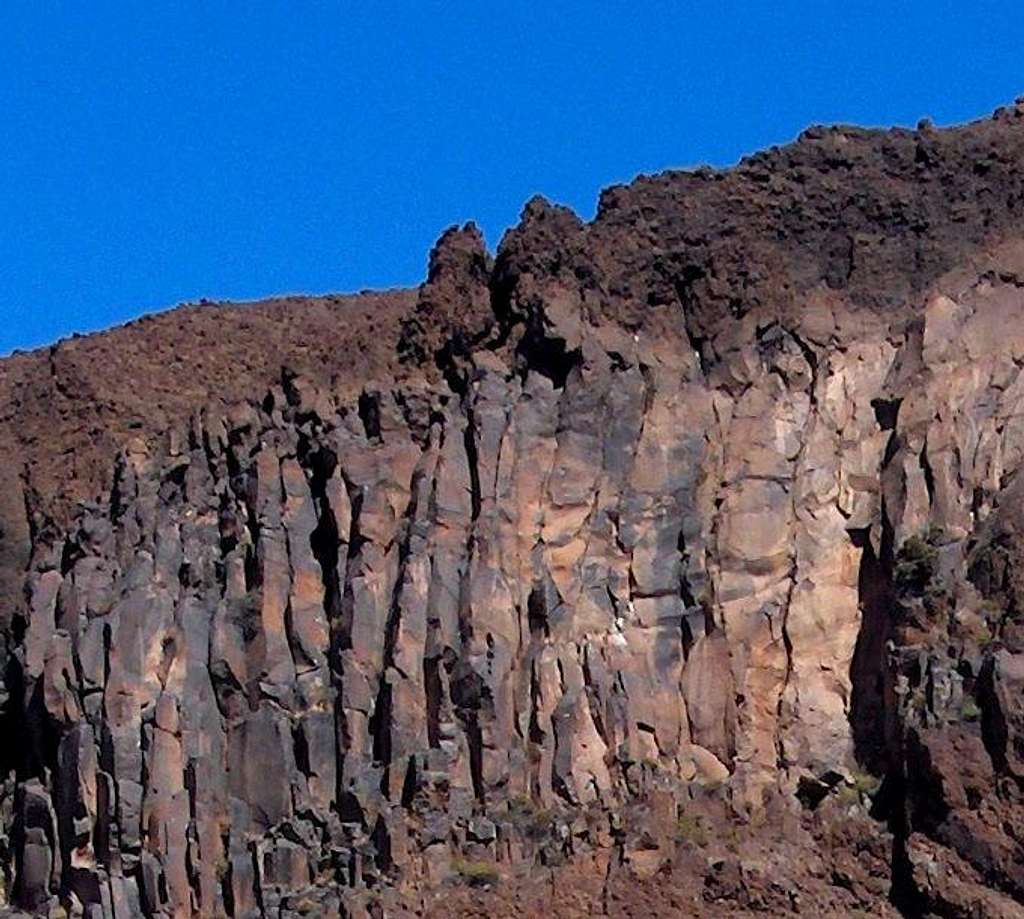 Detail of the south east wall of Cañadas del Teide