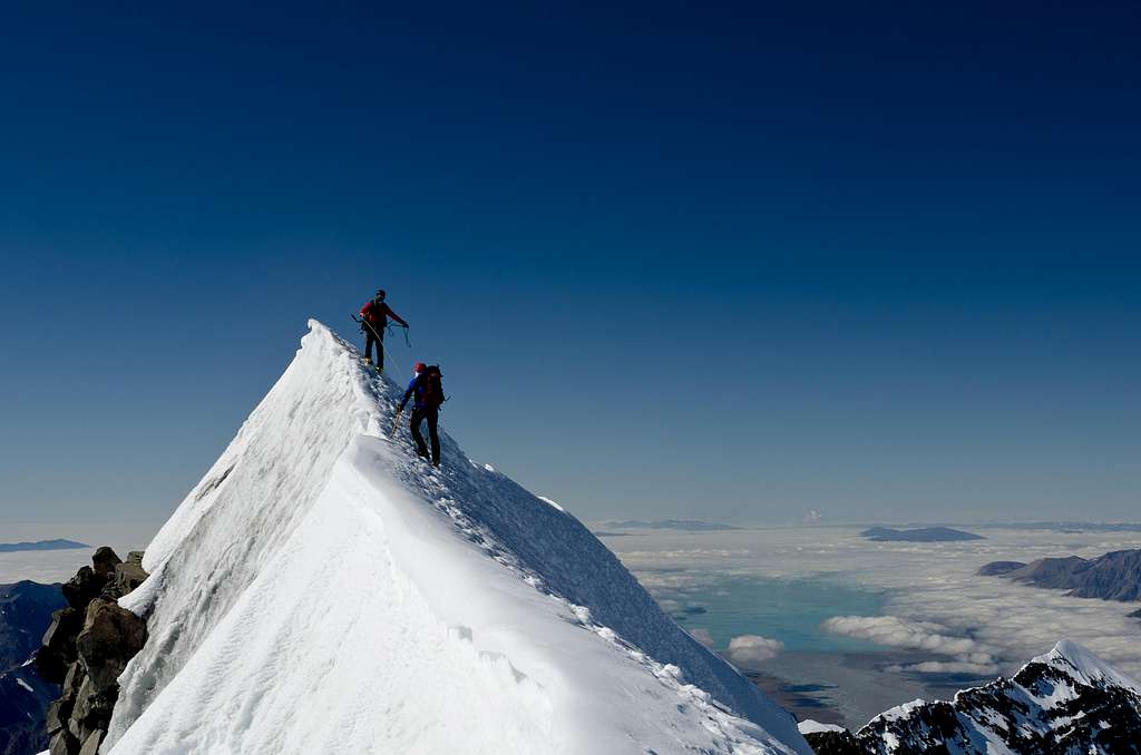 Climbers on Cook ridge