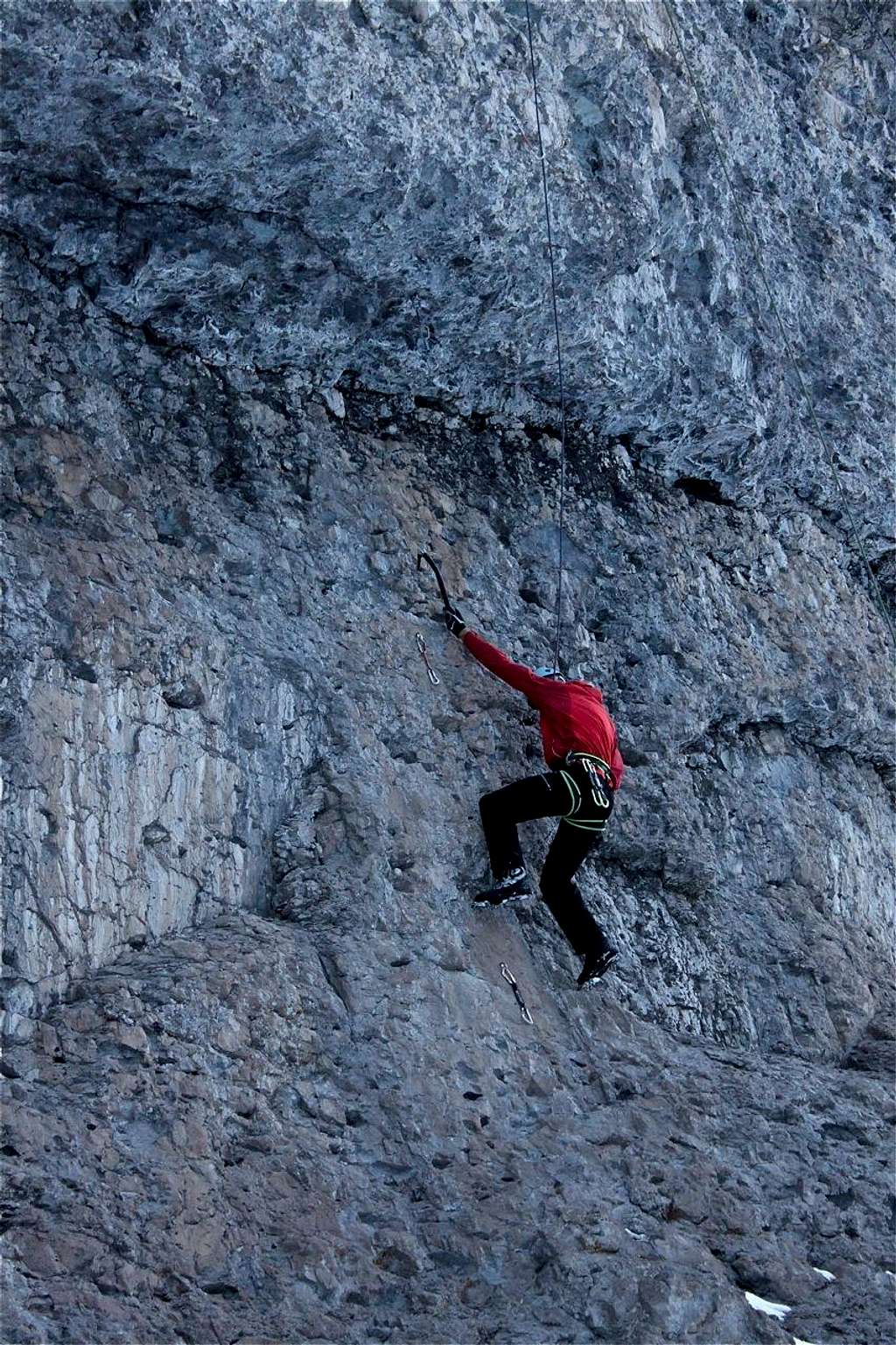 Dry tooling at Skylight area