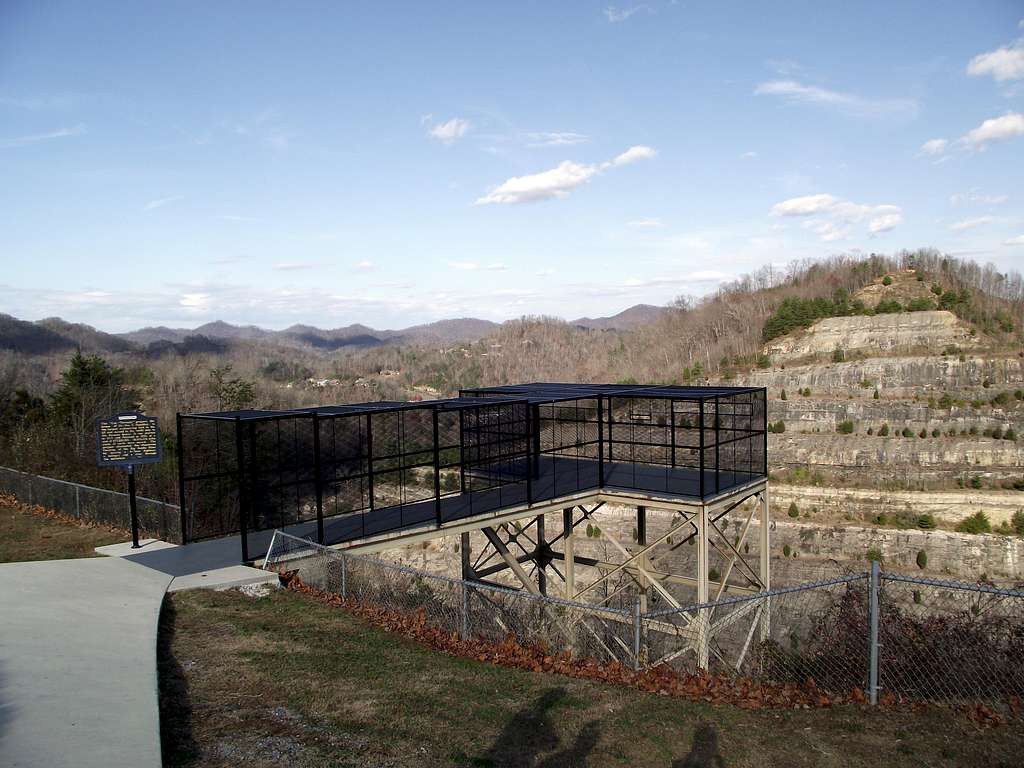 Observation Cage : Photos, Diagrams & Topos : SummitPost