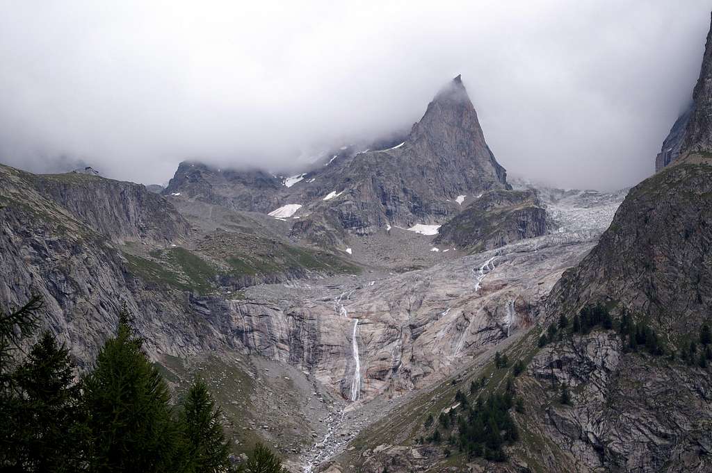 Aiguille Croux and Glacier de Frêney