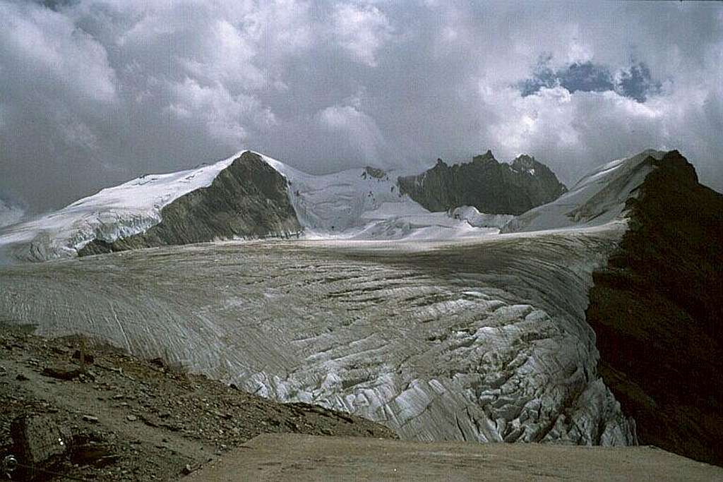 NW Flank of Bishorn