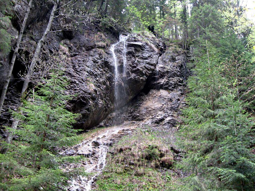 No-name waterfall 2
