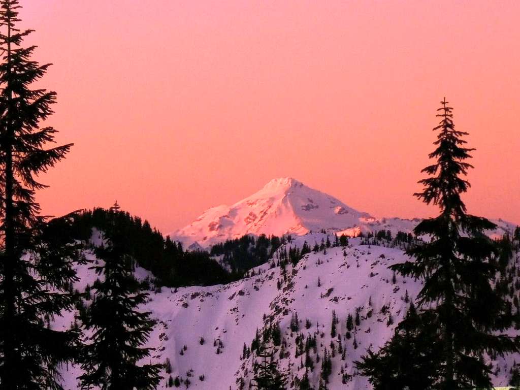 Glacier Peak during Sunset