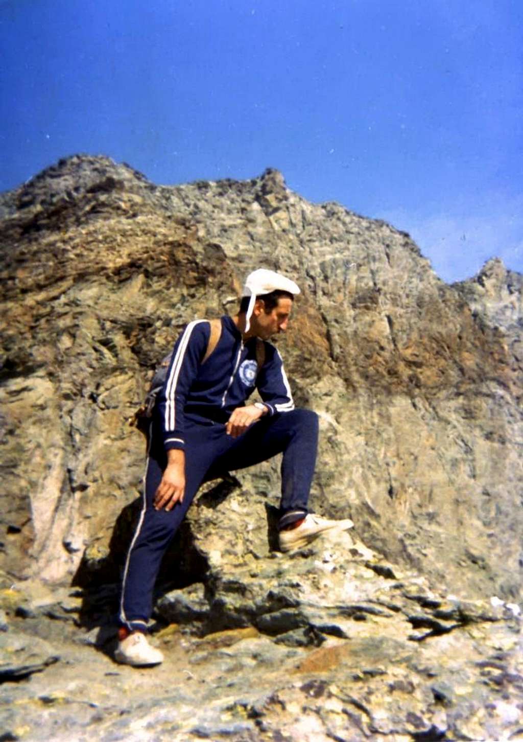 Great Tournalin (3379m) ascent by South Ridge & <B><FONT COLOR =BLUE>DOUBLE TRAVERSE</FONT> on 1974</B>  