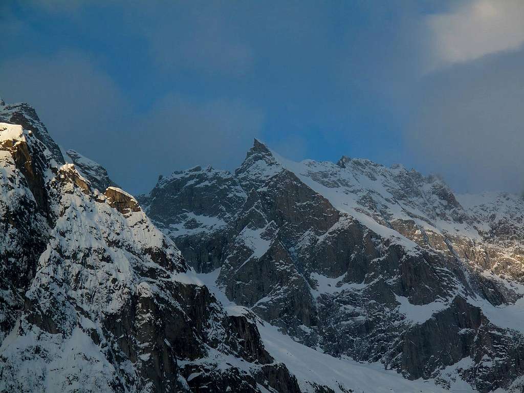 The Aiguille de l'Amône (3586m) in the Aiguilles Rouges du Dolent