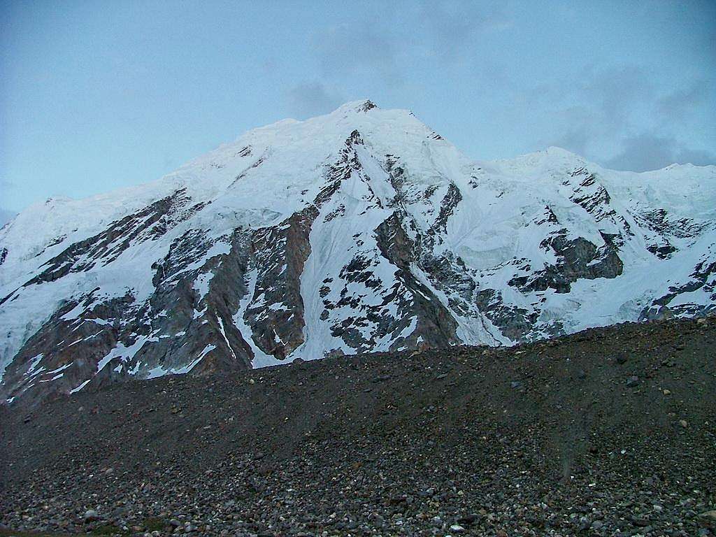 Unnamed Peak on Gondogoro Glacier