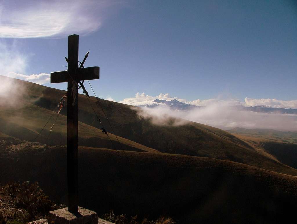 Altar as seen from Cerro Chalata.