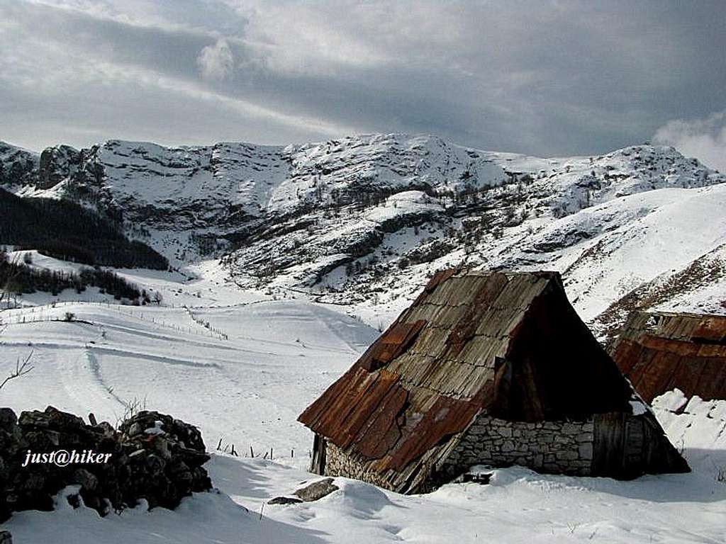 Old shepherd hut