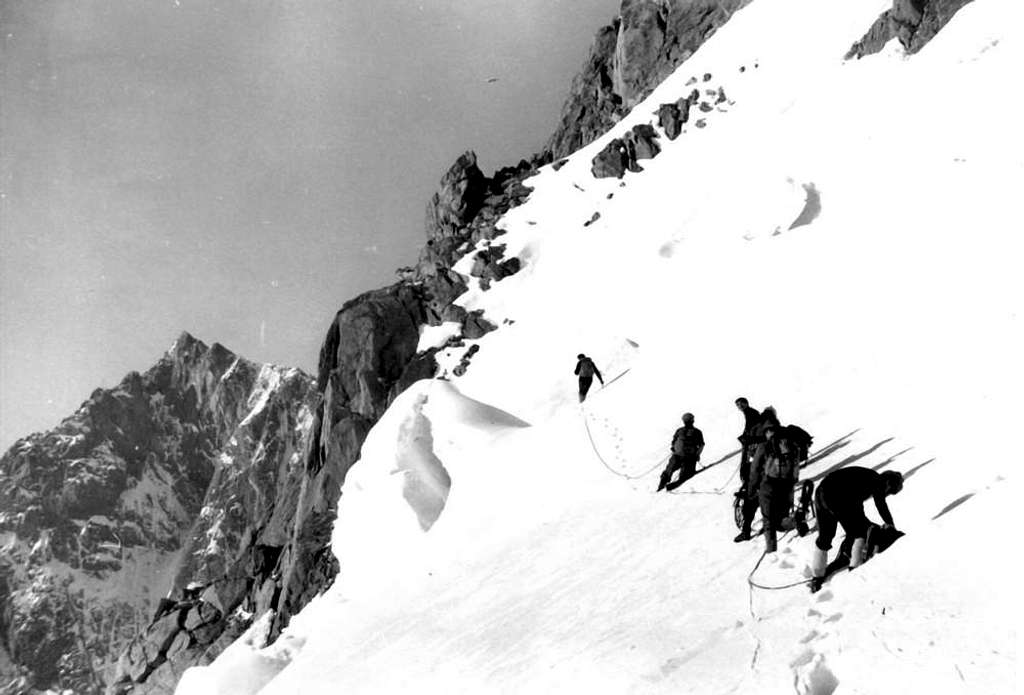 From TRIOLET's GLACIER to east Ridge on 1966