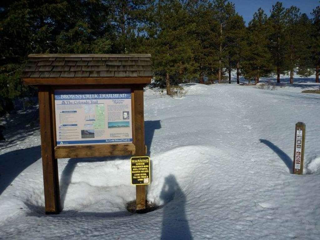 Brownscreek Trailhead at the base of Mt. Antero